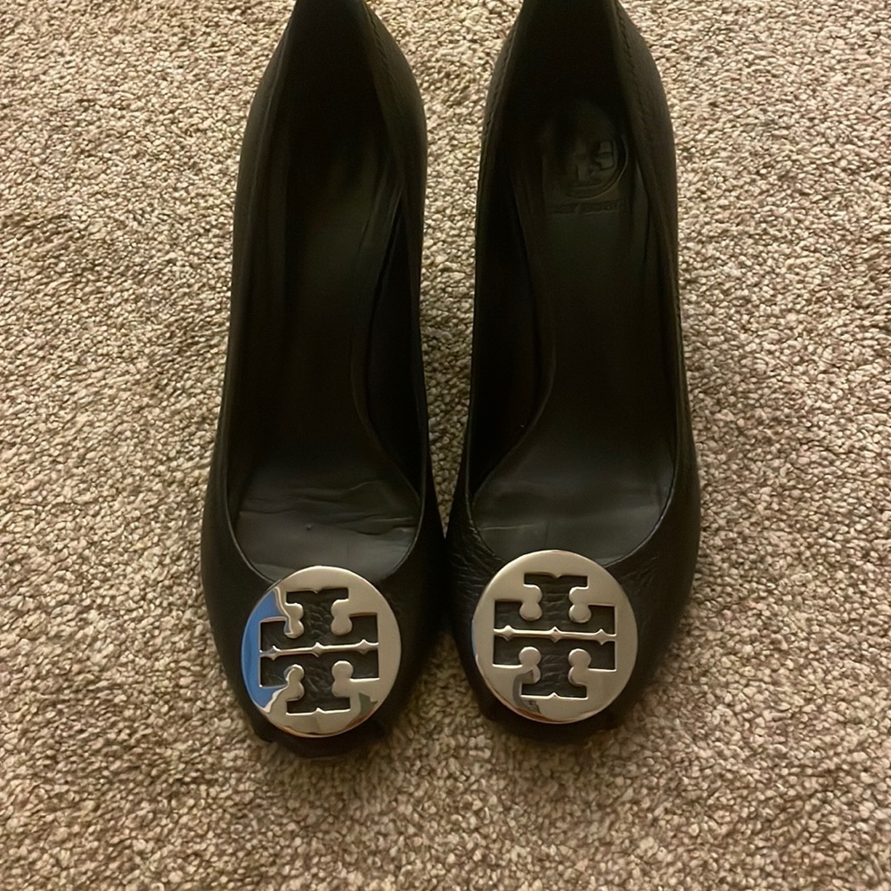 Tory Burch Peep Toe Wedge Heels in Black Size 8.5